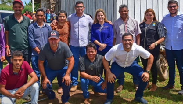 Mara Rocha destina R$ 2 milhões para asfaltamento e recapeamento de ruas em Capixaba